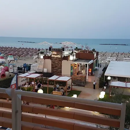 Atlantic Roseto Beach Daire *
